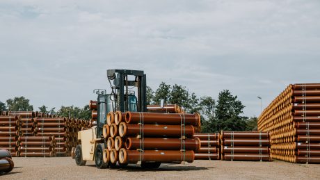 Ceramic pipes, forklift