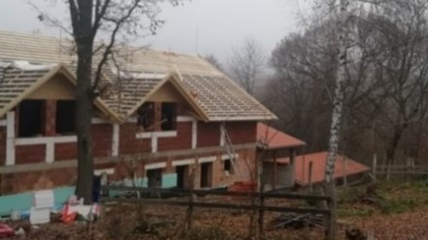 Miskolv, Ungarn, Rohbau, Ziegel, Dach