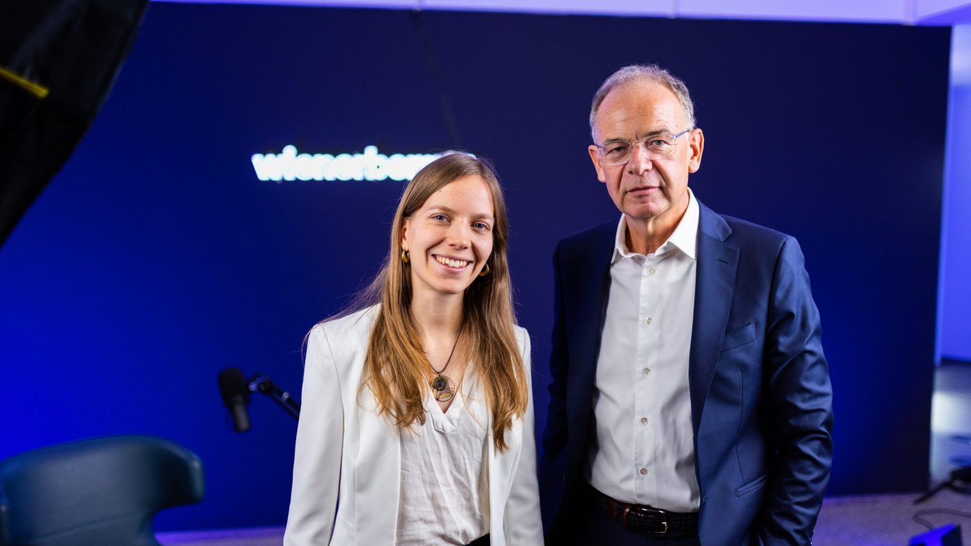 Heimo Scheuch and Climate Psychologist Janna Hoppmann discussing thhe latest climate protests of the so-called "Last Generation", who are often just laughed at by society and what this may do psychologically to the youth and to the leaders of the future?