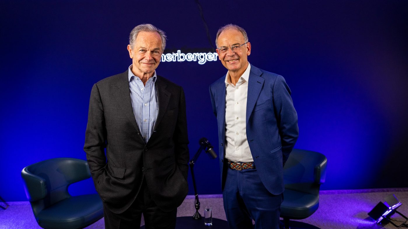 Andreas Treichl und Heimo Scheuch im wienerberger Podcast-Studio