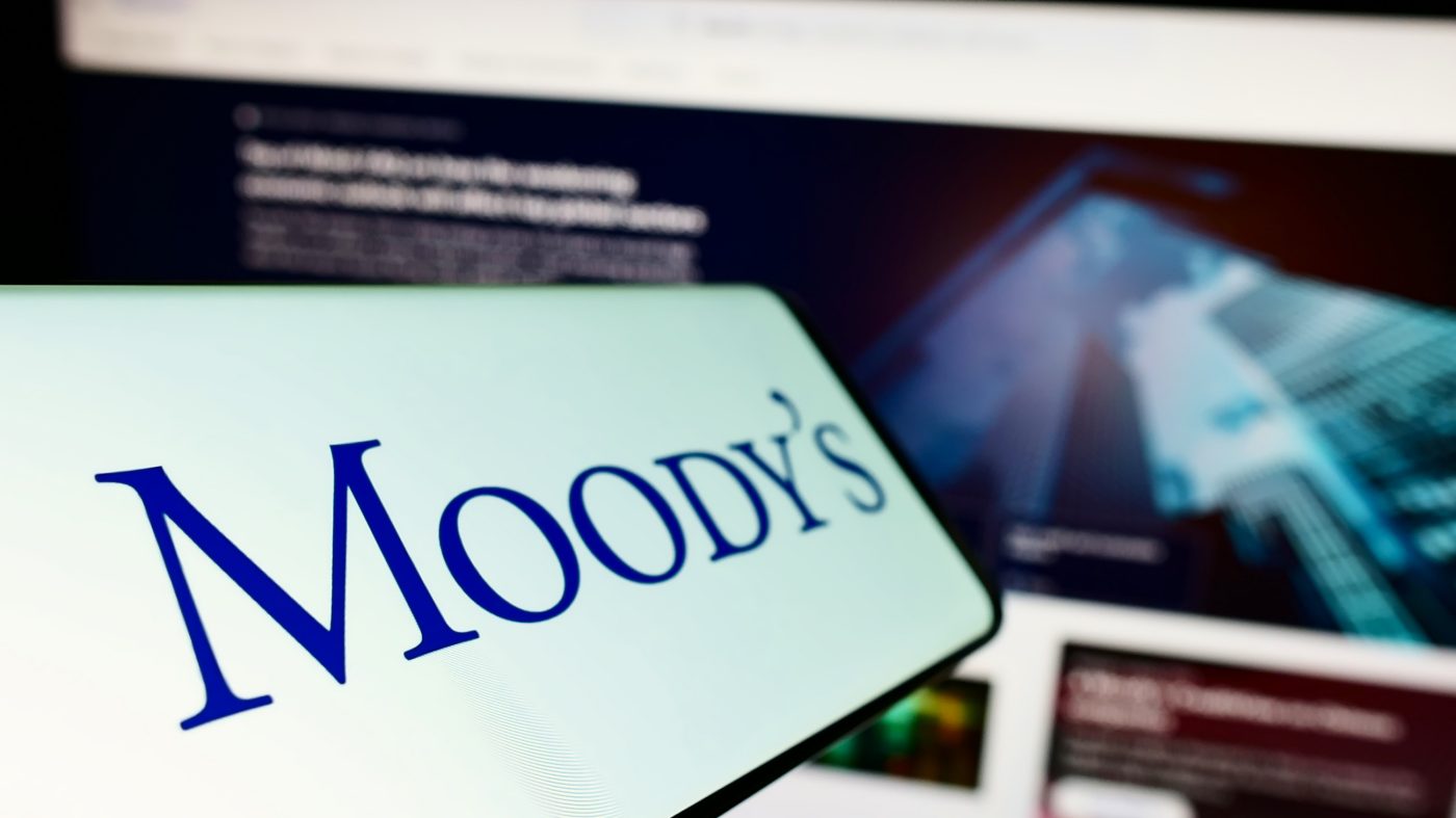 Moody's Logo on a screen